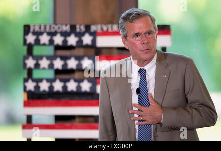 Ames, Iowa, USA. Le 13 juillet, 2015. Ancien gouverneur de Floride et candidat à l'élection présidentielle 2016 Jeb Bush parle lors de la Story Comté GOP le dîner. Crédit : Brian Cahn/ZUMA/Alamy Fil Live News Banque D'Images