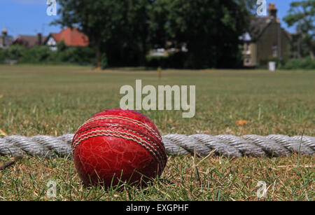 Football - Division de la Ligue de Cricket Kent 1er IV XI - Faversham Cricket Club v Cowdrey Cricket Club Banque D'Images