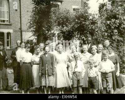 Les fidèles des London Centre Mennonite UK 7-30-55 1 Banque D'Images