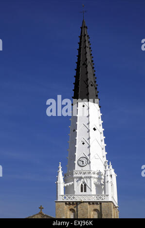 L'église St Etienne à Ars-en-Ré, île de Ré, Charente-Maritime, France Banque D'Images