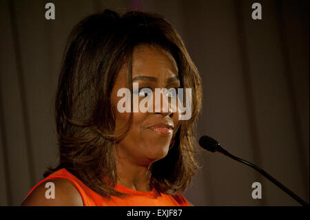 Washington DC, USA. 14 juillet, 2015. La Première Dame Michelle Obama traite de l'United Nation's Girl Up Leadership Summit à Washington DC. Credit : Patsy Lynch/Alamy Live News Banque D'Images