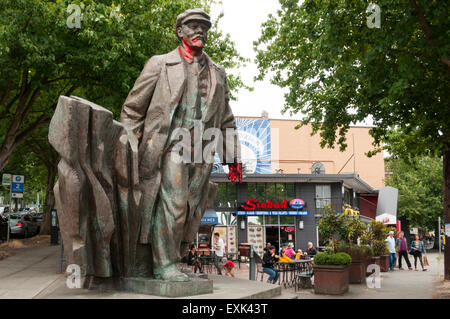 La statue de Lénine à l'intersection de l'Avenue Evanston N, N 36e rue, et Fremont lieu à Seattle. Banque D'Images