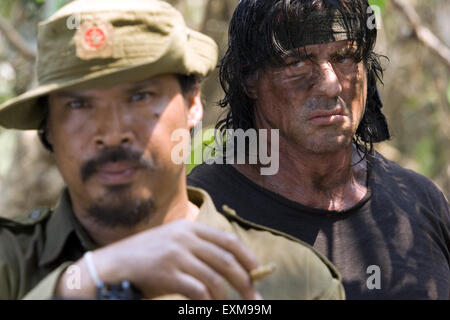 Rambo (également connu sous le nom de Rambo IV, John Rambo ou Rambo : La Lutte Continue) est un film d'action 2008 American-German réalisé, co-écrit par et avec Sylvester Stallone reprenant son célèbre rôle de guerre froide/vétéran du Vietnam John Rambo. Cette photo est pour un usage éditorial uniquement et est l'auteur de la société film et/ou le photographe attribué par le film ou la société de production et ne peut être reproduite que par des publications dans le cadre de la promotion du film ci-dessus. Un crédit obligatoire pour l'entreprise de film est nécessaire. Le photographe devrait également être portés lorsqu'il est connu. Banque D'Images