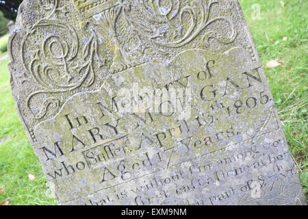 Presteigne galles, pierre tombale de 17 ans, Mary Morgan exécuté en 1805 pour infanticide, meurtre de son propre enfant Banque D'Images