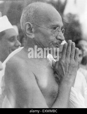 Mahatma Gandhi de l'Inde Bombay Juhu Beach accueil Mai 1944 Banque D'Images