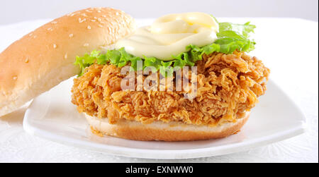 Poulet croustillant Zinger Burger Banque D'Images