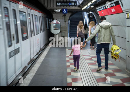 Métro à Barcelone, Espagne Banque D'Images