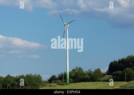 Une éolienne en Basse Autriche Banque D'Images