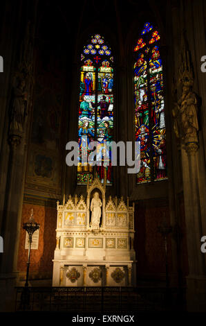 Votivkirche vitraux de l'église votive Vienne Autriche Banque D'Images