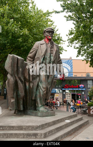 La statue de Lénine à l'intersection d'Evanston Ave N, N 36e st, et Fremont lieu à Seattle. Banque D'Images