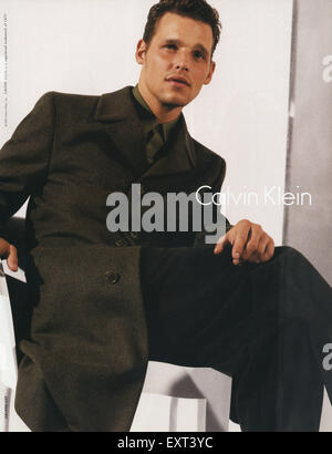 1990 UK Calvin Klein annonce Magazine Banque D'Images