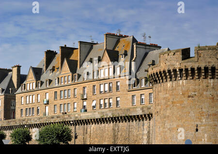 France, Bretagne (Bretagne), Saint Malo, remparts de la ville Banque D'Images