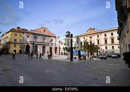 Italie, Basilicate, Potenza, Piazza Mario Pagano, restauré par l'architecte italien Gae Aulenti Banque D'Images