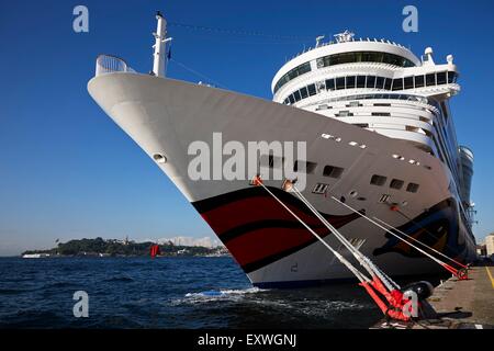 Bateau de croisière Aida diva, Istanbul, Turquie Banque D'Images