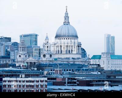 St Pauls Cathedral, Londres, Grande-Bretagne, Europe Banque D'Images