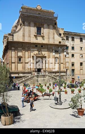 La Piazza Bellini et Santa Catarina, Palermo, Sicily, Italy, Europe Banque D'Images