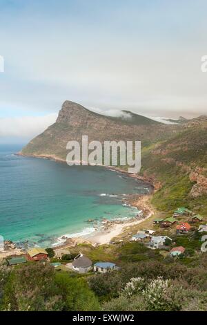 Smitswinkel Bay et maisons, péninsule du Cap, Western Cape, Afrique du Sud Banque D'Images