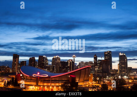 Quartier du centre-ville de nuit Banque D'Images