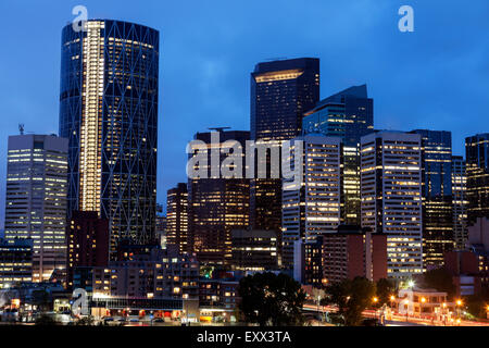 Quartier du centre-ville de nuit Banque D'Images
