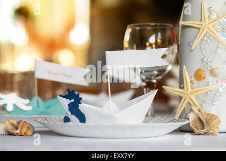 Réglage de la table de mariage dans un style marin. Banque D'Images