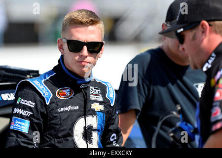 Loudon, NH, USA. 17 juillet, 2015. Loudon, NH - 17 juil 2015 : Dalton Sargeant (51) prend la piste pour l'organisation des services du site 70 au New Hampshire Motor Speedway de Loudon, NH. Credit : csm/Alamy Live News Banque D'Images