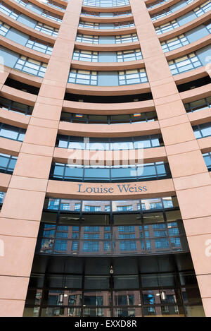 Le Parlement européen, le bâtiment principal de Louise Weiss, Strasbourg, France, Europe Banque D'Images