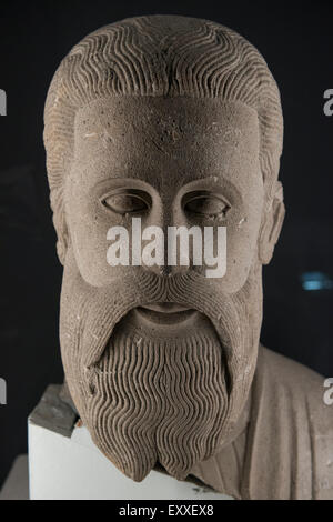 Les vestiges d'une statue du Christ de la cathédrale Urakami détruite dans l'explosion atomique. Nagasaki Atomic Bomb Museum Banque D'Images