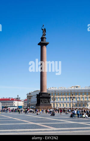 La place du palais avec colonne Alexandre, Saint Petersburg Banque D'Images