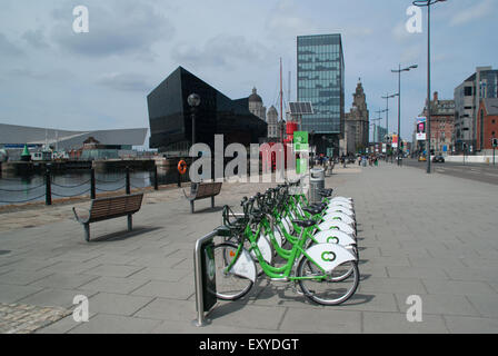 Liverpool location de cycles Banque D'Images