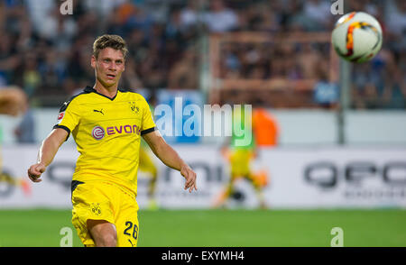 Bochum, Allemagne. 17 juillet, 2015. L'action de Lukasz Dortmund en action pendant la coupe match amical entre Bochum et Dortmund Borussia au Rewirpower Stadion de Bochum, Allemagne, 17 juillet 2015. Photo : Guido Kirchner/dpa/Alamy Live News Banque D'Images