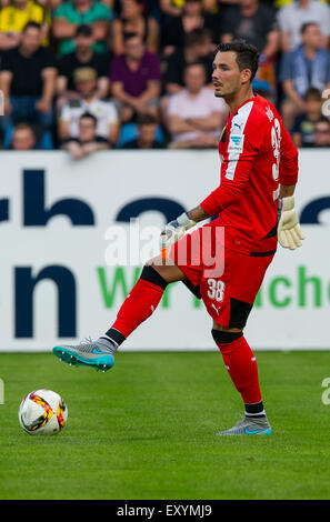 Bochum, Allemagne. 17 juillet, 2015. Le Dortmund Buerki romain en action pendant le match amical de football entre Bochum et Dortmund Borussia au Rewirpower Stadion de Bochum, Allemagne, 17 juillet 2015. Photo : Guido Kirchner/dpa/Alamy Live News Banque D'Images