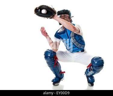 Joueur de baseball des jeunes adultes. Studio shot sur blanc. Banque D'Images