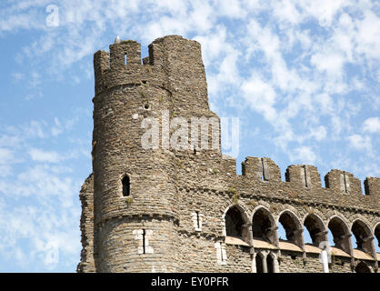 Tour du château et les murs, Swansea, West Glamorgan, Pays de Galles, Royaume-Uni Banque D'Images