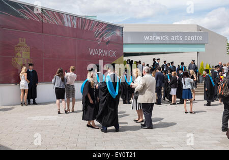 Les diplômés de 2015 à l'Université de Warwick Banque D'Images