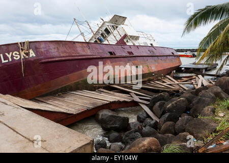 Naufrage causé par l'ouragan Ida à Big Corn Island Harbour, Nicaragua Banque D'Images