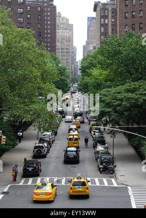 Street bloqué par la circulation dans le quartier de Chelsea. Manhattan, New York, USA. Banque D'Images