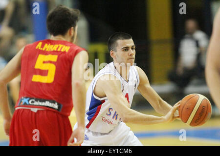 Lignano, Italie. 19 juillet, 2015. La Serbie Nikola Rebic durant la finale de basket-ball 1er et 2ème place entre la Serbie contre l'Espagne de l'U20 European Championship Men 2015 Pala Getur sports hall of Lignano le dimanche 19ème Juillet 2015. Credit : Andrea Spinelli/Alamy Live News Banque D'Images