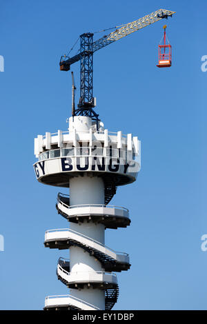 La tour de l'élastique sur la jetée, Scheveningen, Den Haag, La Haye, Hollande méridionale, Pays-Bas Banque D'Images