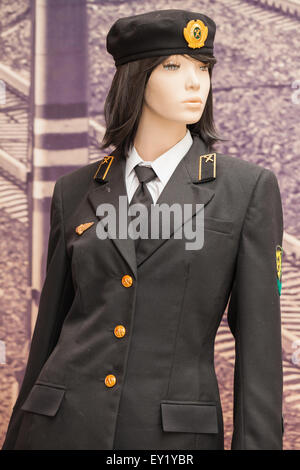 Mannequin dans l'ancien employé des chemins de fer d'uniformes Banque D'Images