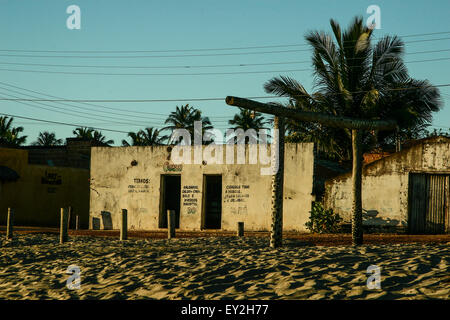 Bars et épiceries de la plage. Plage Preá, Jericoacoara, Ceará, Brésil Banque D'Images