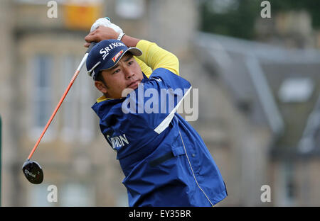 Old Course, St Andrews, Fife, en Écosse. 19 juillet, 2015. Hideki Matsuyama du Japon en action sur le deuxième trou au cours de la troisième série de la 144e British Open Championship à l'Old Course de St Andrews, dans le Fife, en Écosse. Credit : Action Plus Sport/Alamy Live News Banque D'Images