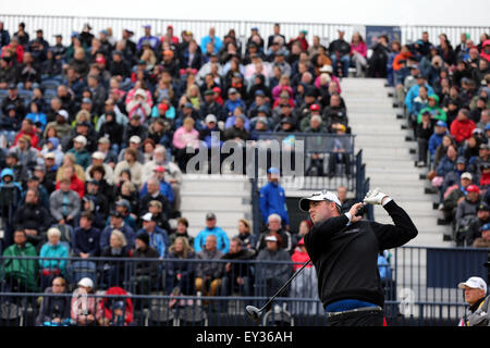 Fife, en Écosse. 20 juillet, 2015. Marc Leishman (AUS) Golf : Marc Leishman de tees au large de l'Australie sur le 17ème trou lors de la ronde finale du 144e British Open Championship à l'Old Course de St Andrews, dans le Fife, en Écosse . Credit : Koji Aoki/AFLO SPORT/Alamy Live News Banque D'Images