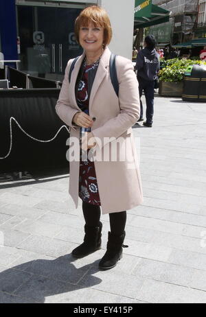 Tessa Jowell MP du travail à l'échelle mondiale dans les bureaux de Radio Leicester Square comprend : Tessa Jowell Où : London, Royaume-Uni Quand : 19 mai 2015 Banque D'Images