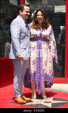 Melissa McCarthy reçoit une étoile sur le Hollywood Walk of Fame avec : Ben Falcone, Melissa McCarthy Où : Los Angeles, California, United States Quand : 18 mai 2015 Banque D'Images