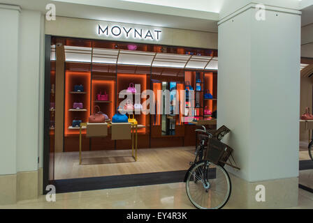 Moynat flagship store hi-res stock photography and images - Alamy