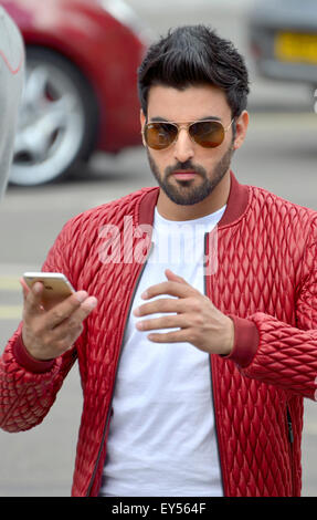 London, Piccadilly Circus. Simar Gill tournage des scènes Jimmy Sheirgill hareek du Punjabi film 'S' 21 Juillet 2015 Banque D'Images