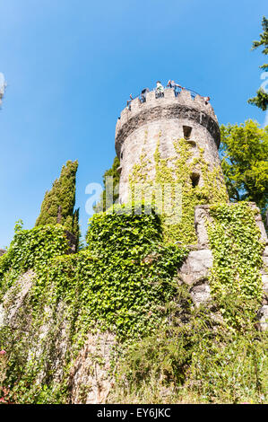 Roundtower at Powerscourt, Irlande Banque D'Images