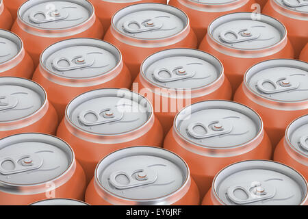 Boisson à l'orange, boîtes métalliques haut voir isolé sur fond blanc Banque D'Images