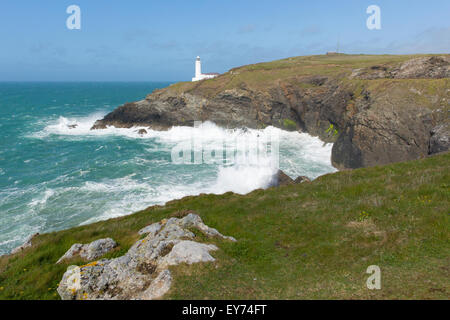 Trevose Head, côte nord des Cornouailles de Newquay Padstow entre et maritime anglais immeuble sur south west coast path Banque D'Images