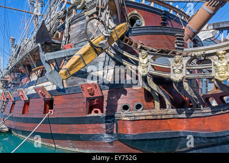 Bateau de Pirate Roman Polanski Porto Antico Genoa Italie Banque D'Images